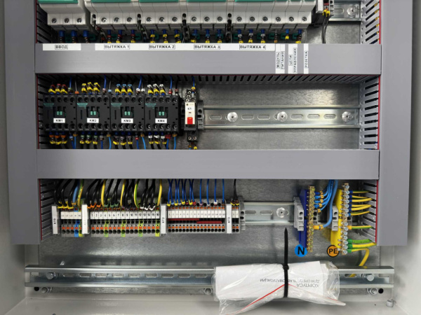 Шкаф управления вытяжными установками